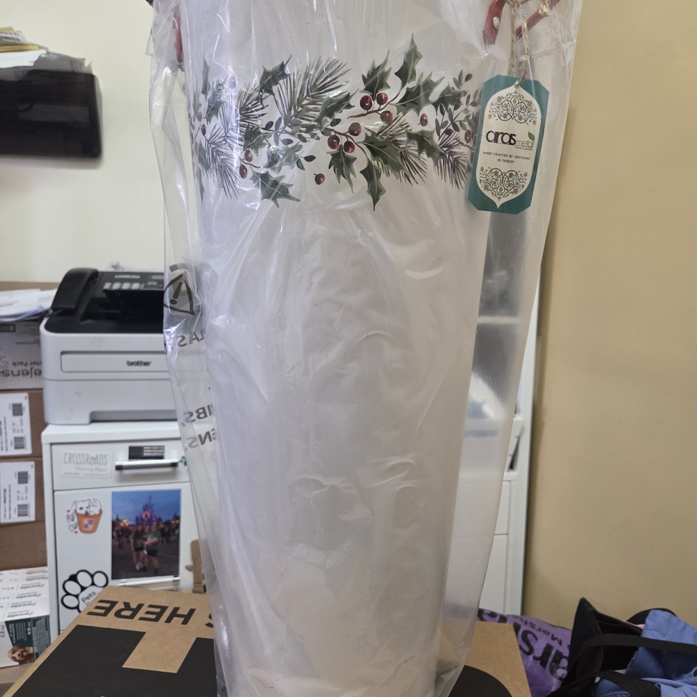 Aras Xl Festive White Holly Bucket